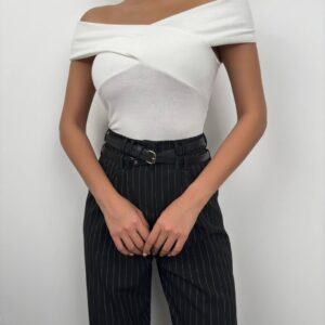 Witte Off-Shoulder Body met Kruisdetail